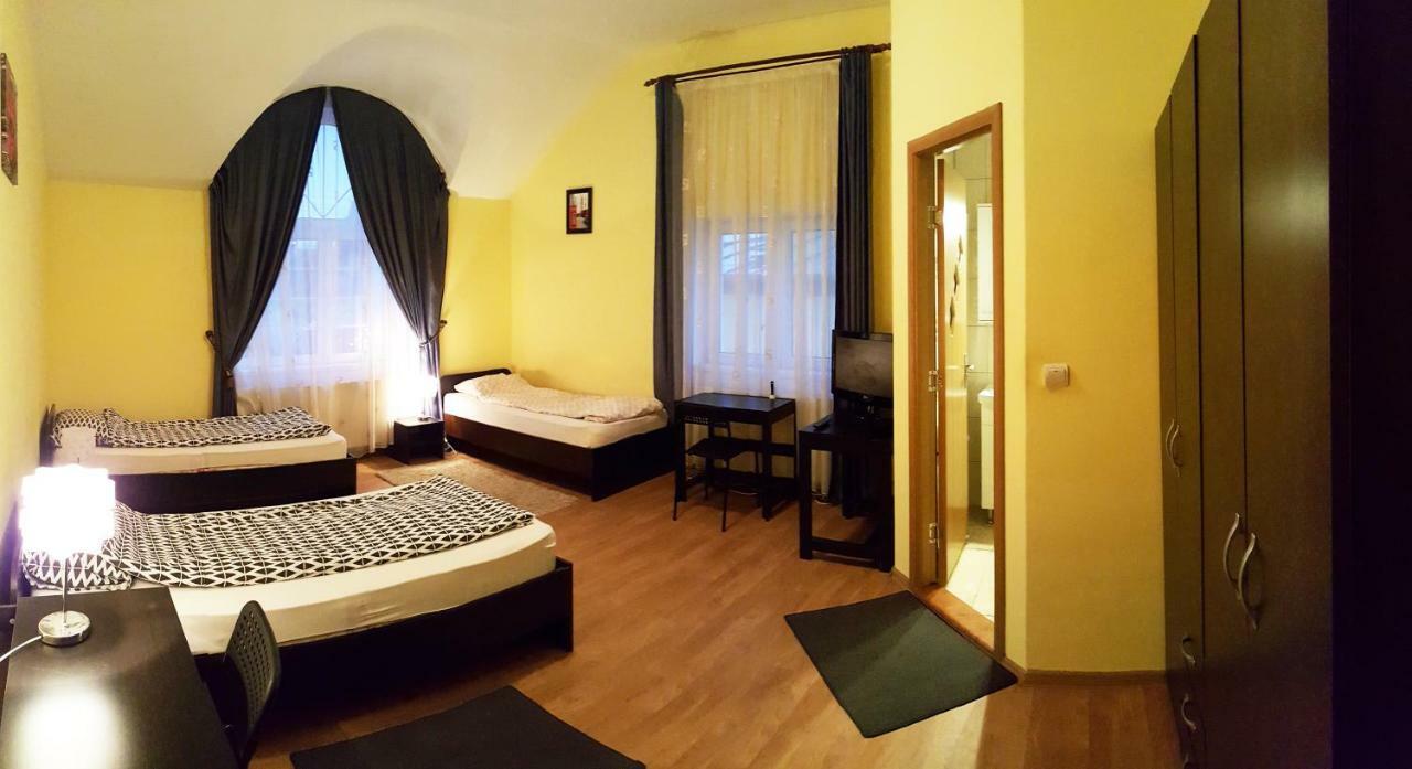 Vila Alfa Dumbrava Сибиу Экстерьер фото